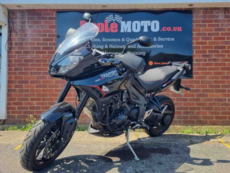 triumph TIGER1050