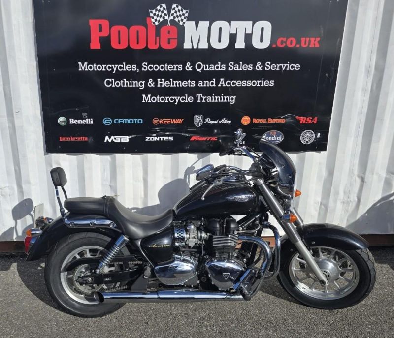 triumph TRUIMPH BONNEVILLE AMERICA 865
