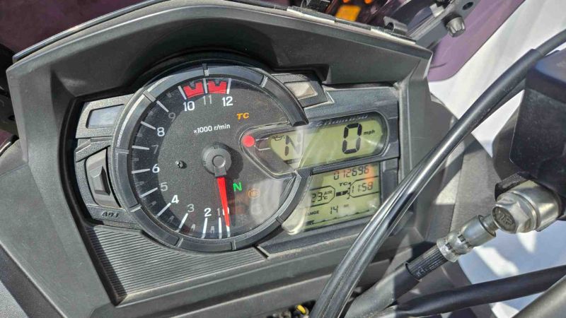 suzuki DL 650 AM2
