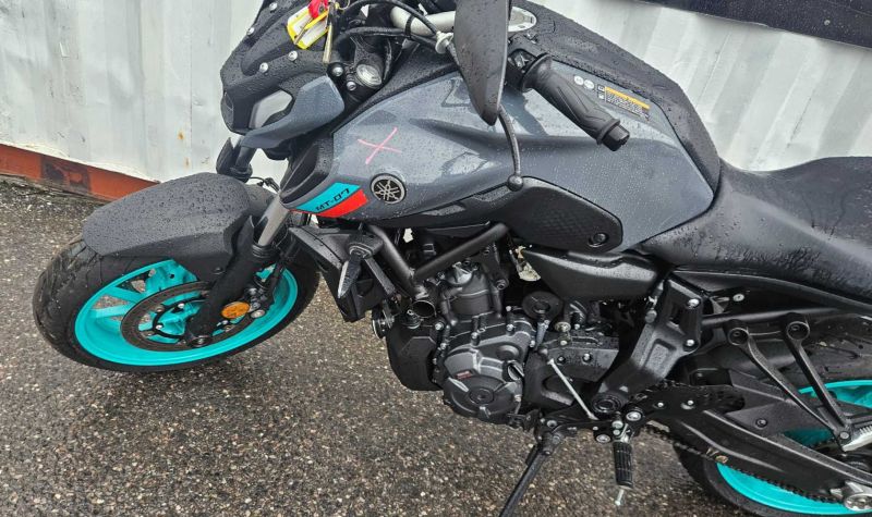 yamaha MT07