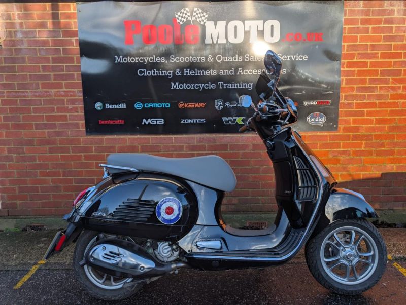 vespa 300 GTS ABS