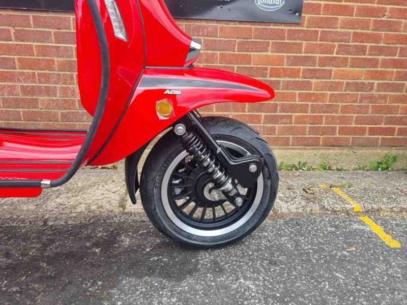 royal alloy GT1 125 LC