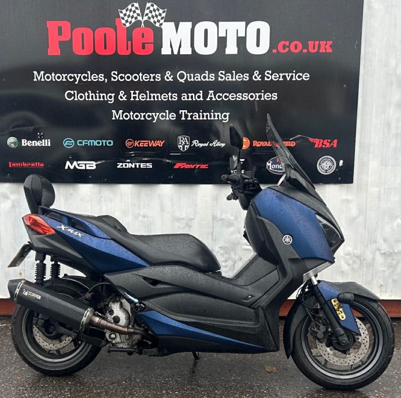 yamaha XMAX 300