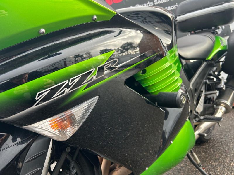kawasaki ZZR1400