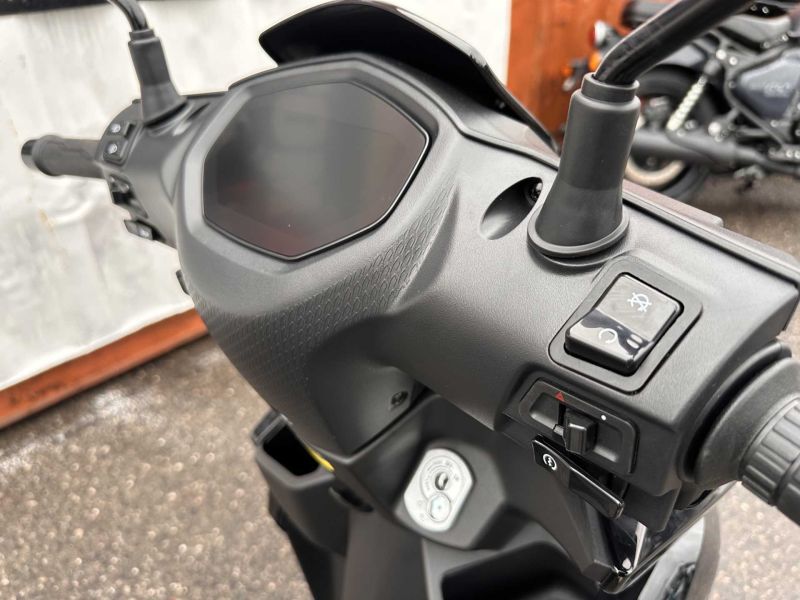 qjmotor LTS 125 S