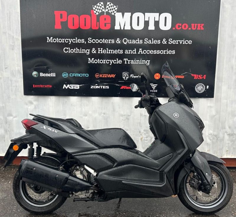 yamaha XMAX 300