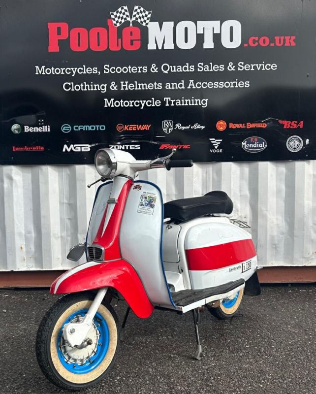 lambretta VESPA LAMBRETA
