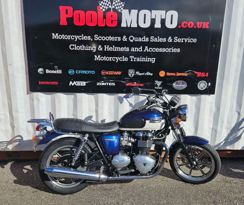 triumph BONNEVILLE 865