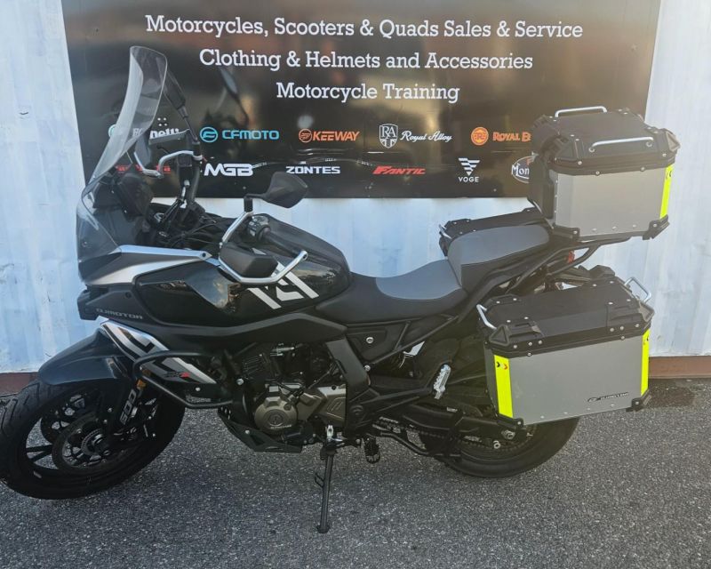 qjmotor SRT 600 S