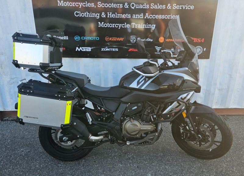 qjmotor SRT 600 S