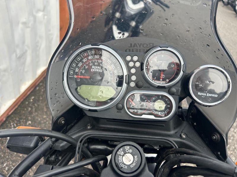 royal enfield HIMALAYAN 411